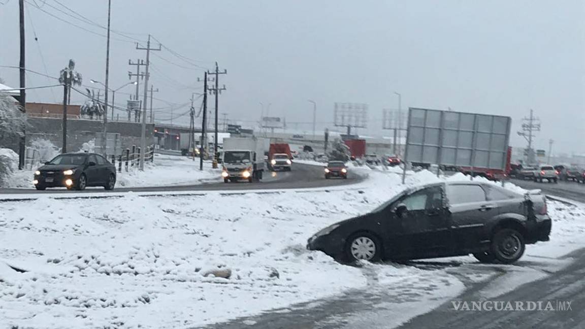 $!Hielo y velocidad: una mala combinación en libramiento Oscar Flores Tapia