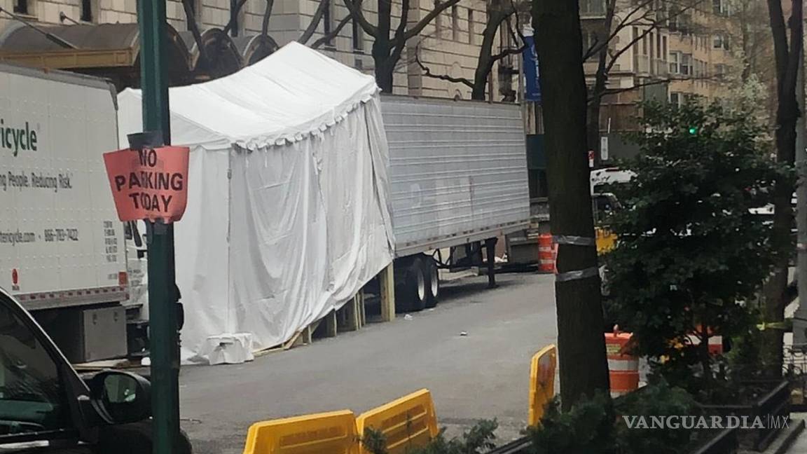 Coronavirus: En Nueva York, cadáveres son transportados en camiones con congelador
