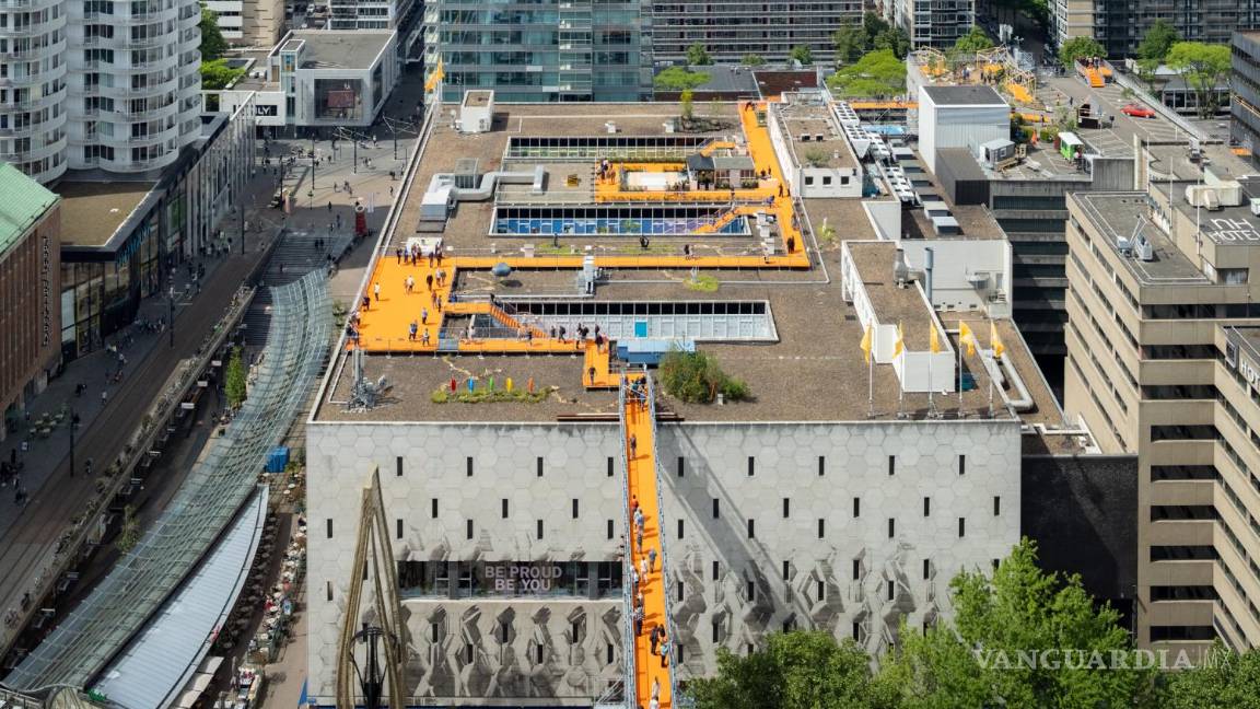 $!Paseo Rotterdam Rooftop Walk, parte del recorrido.
