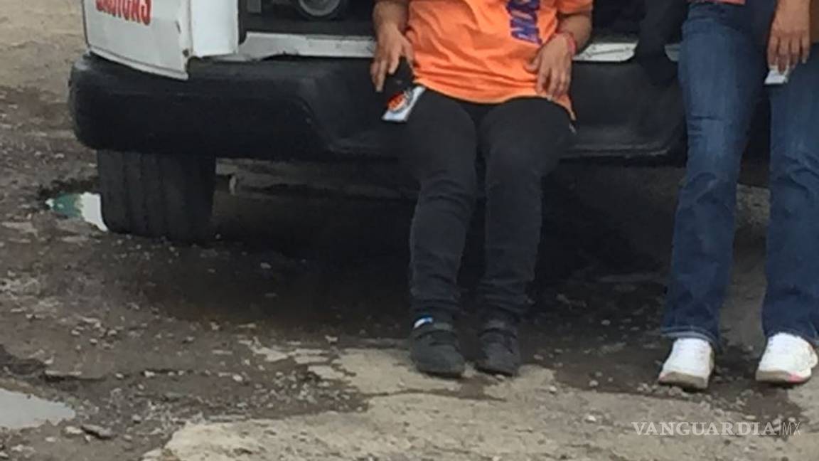 $!"Lluvia" de choques afecta vialidades en Saltillo