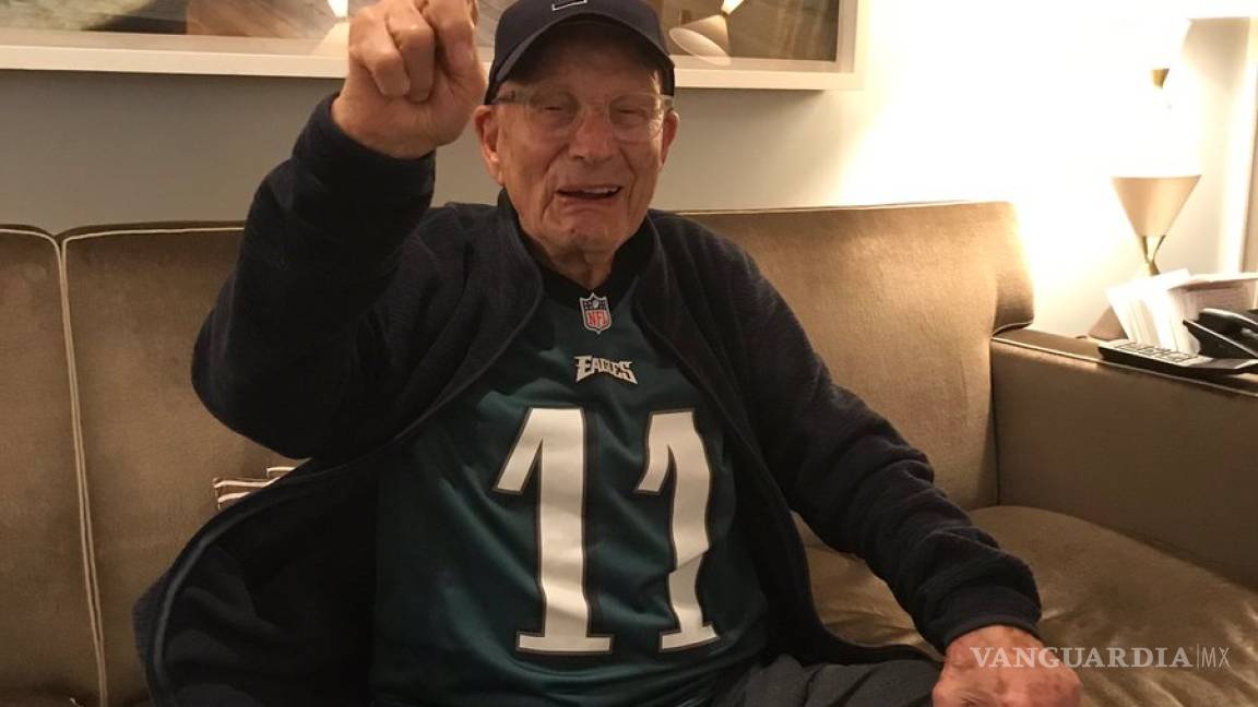 Esperó casi 100 años para ver a Eagles de Filadelfia ganar un Super Bowl