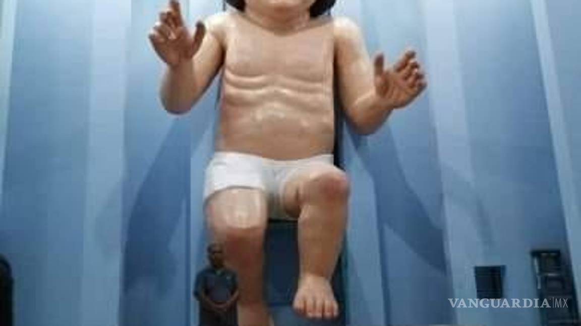 $!¿Ahora será el pasote perrón? Crean un Niño Dios gigante en Zacatecas y desata una ola de memes