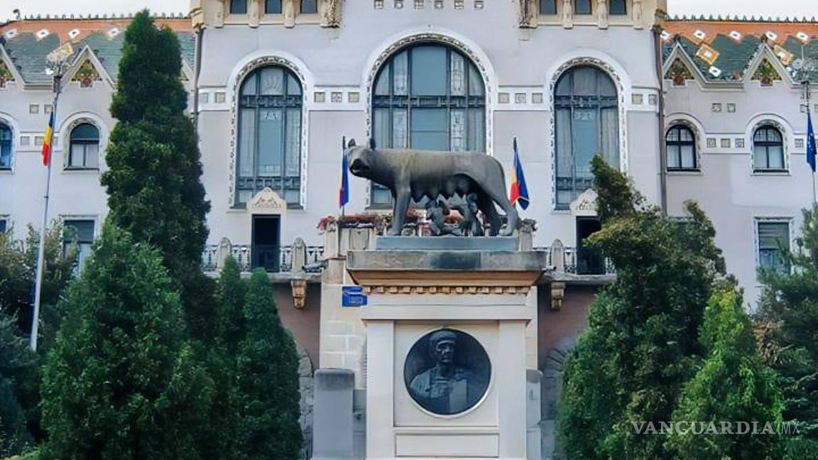 $!Palacio Administrativo en Marosvásárhely.