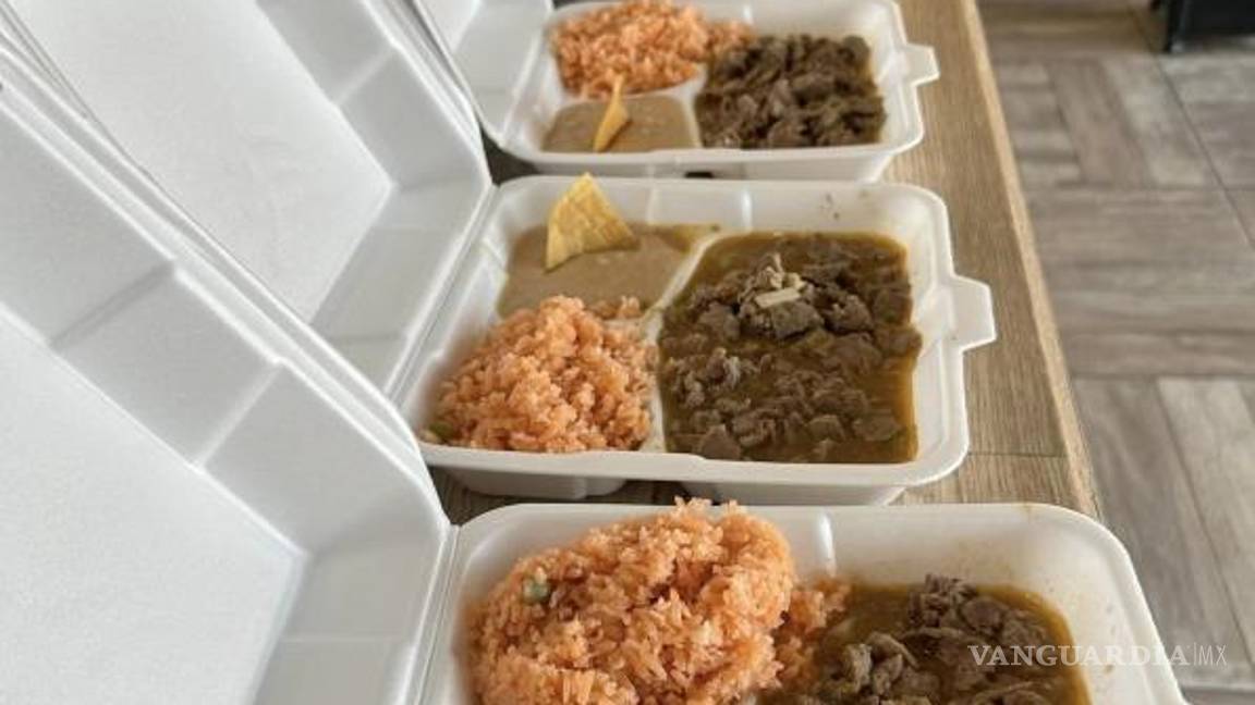 $!La comida para llevar que se vende en Facebook no garantiza estar elaborada con medidas de higiene.