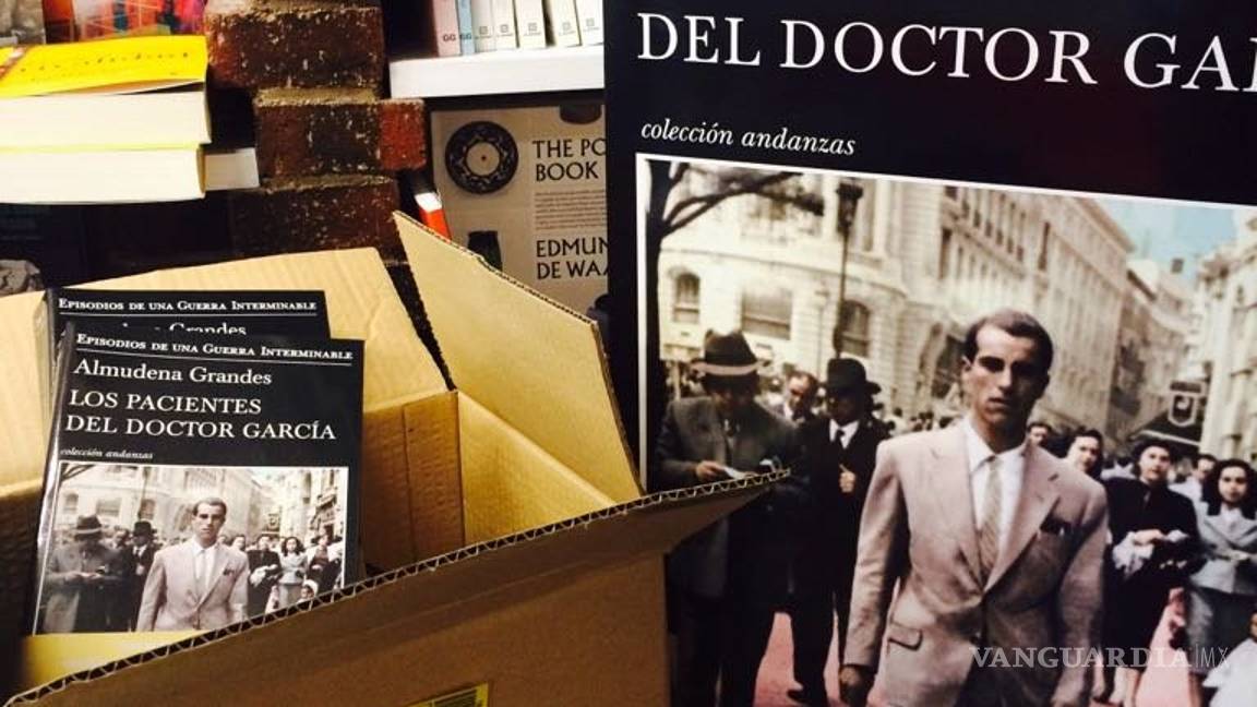 $!Tiene España una deuda con los antifranquistas, dice Almudena Grandes