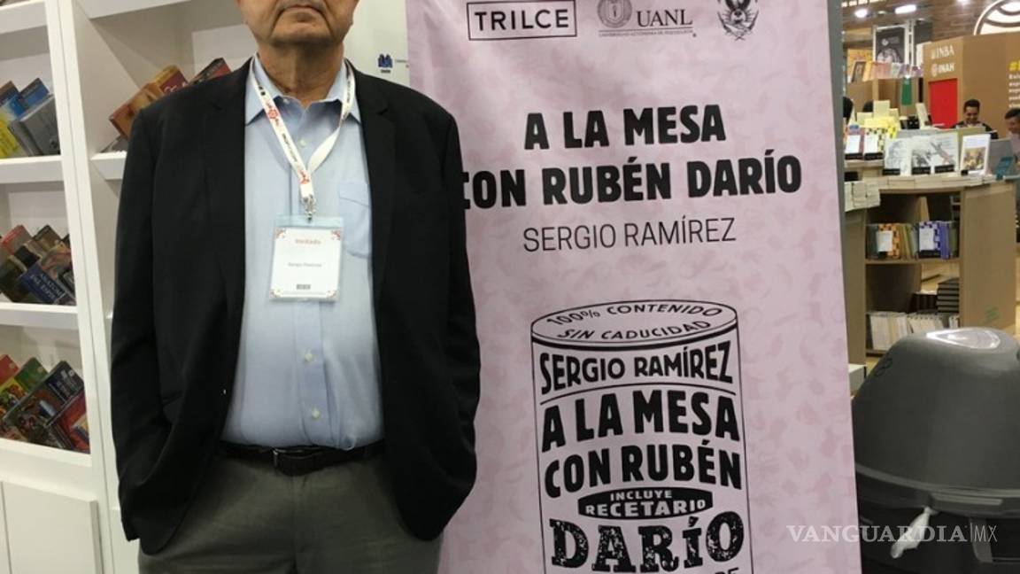 $!Sergio Ramírez lleva al lector "A la mesa con Rubén Darío"
