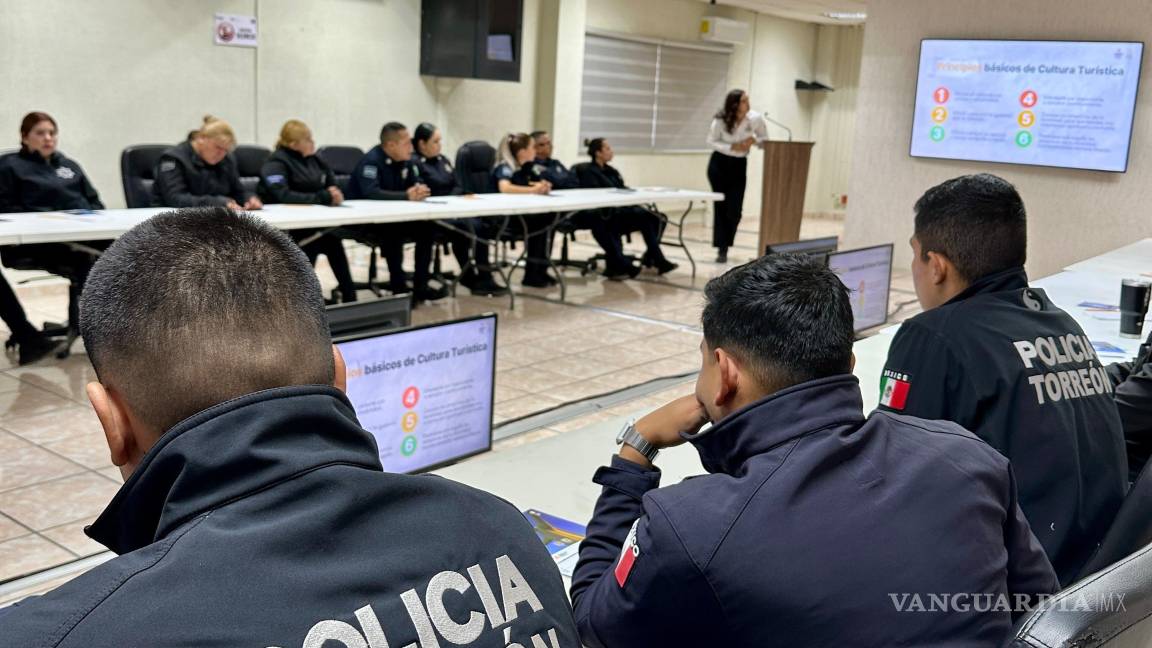 Capacitan a policías de Torreón para brindar mejor atención a turistas y locales