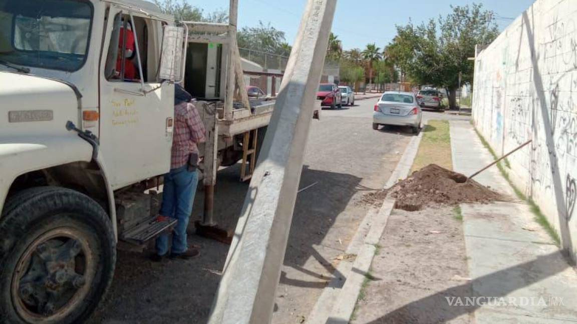 Obras Públicas de Torreón realiza trabajos de rehabilitación en planteles educativos