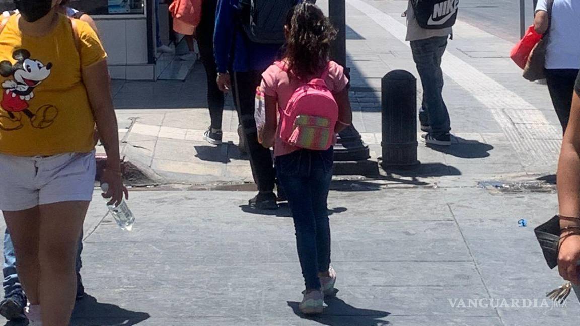 Saltillo: Niños siguen pidiendo dinero en las calles, sin que nadie reporte los casos