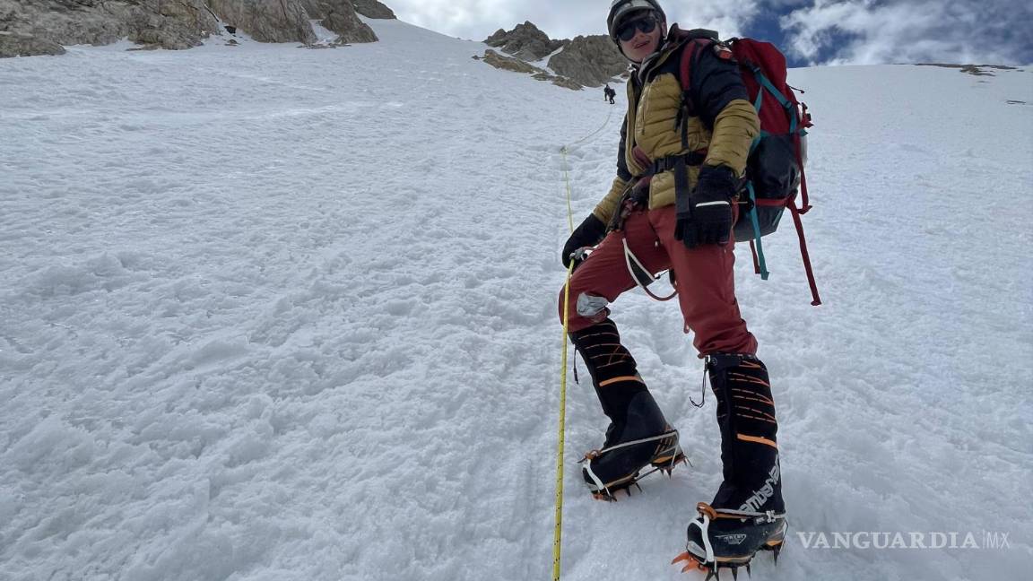 $!El ascenso final desde campo 3 les tomó 22 horas.
