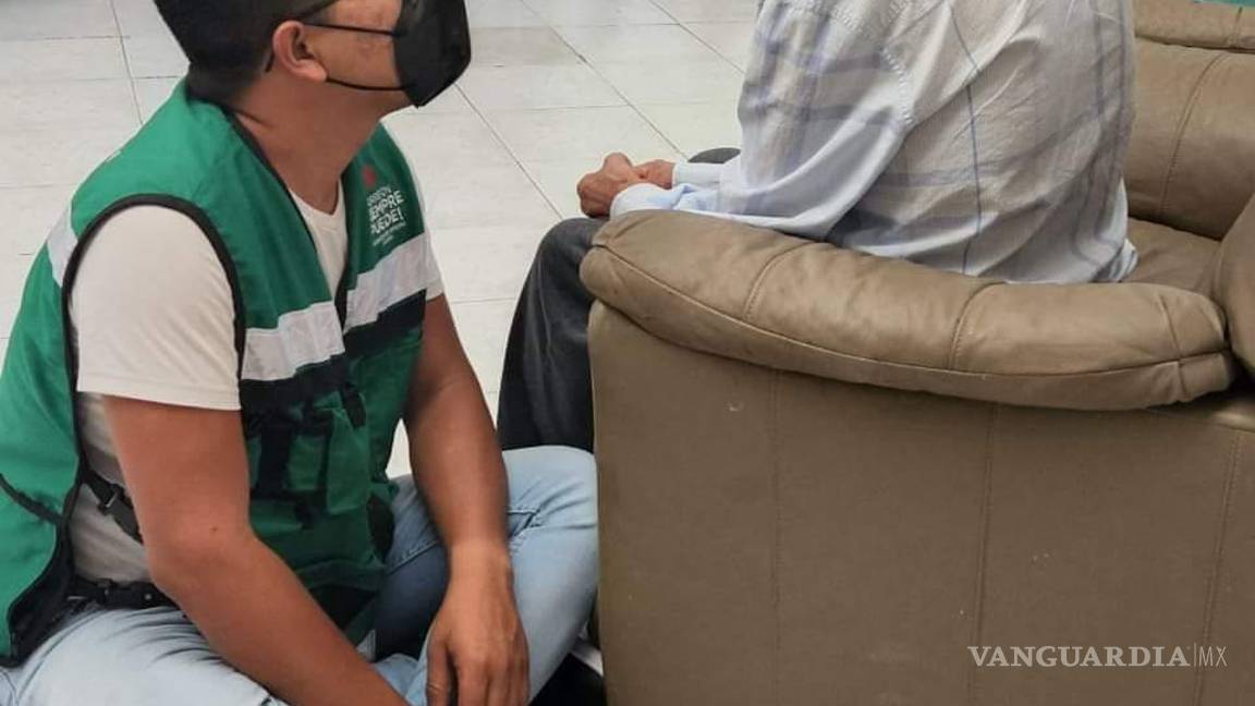 Ciudadanos se suman como voluntarios para atender a adultos mayores en Torreón