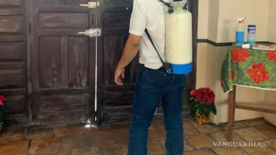 $!Una madre de familia señaló que, de acuerdo con dirección, la problemática grave tiene que ver con el drenaje que corre de sur a norte.