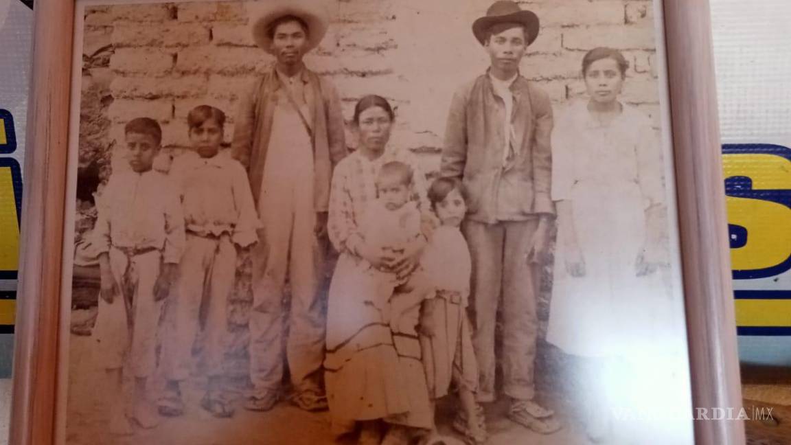 $!La familia propietaria de Nieves Ramos ha mantenido la tradición generación tras generación.