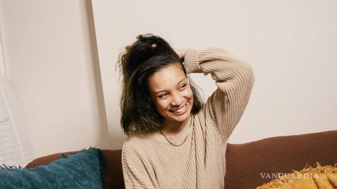 $!Sunni, influencer de TikTok que compartió cada paso de su proceso de aborto en un vídeo en la plataforma de redes sociales, en su casa de Nueva York.