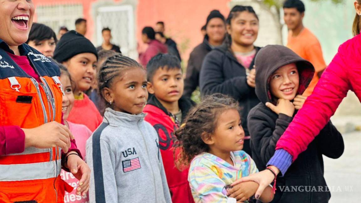 $!La emoción en los niños por el festejo no se podía ocultar.