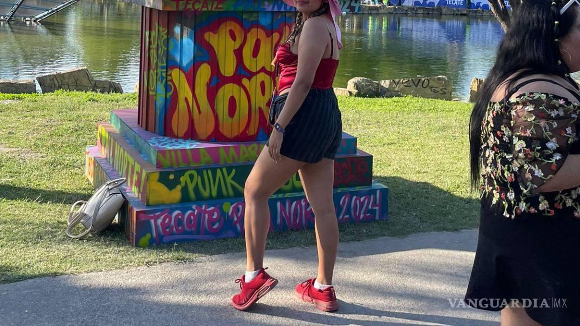 $!Asistentes lucen sus ‘outfit’ esencial para todo el día, la combinación entre comodidad y estilo es lo preferido.