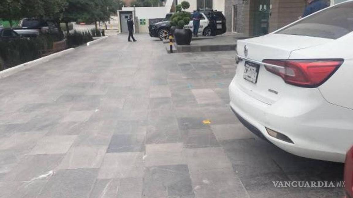 $!El acceso al hotel fue autorizado luego de presentar una orden de cateo.