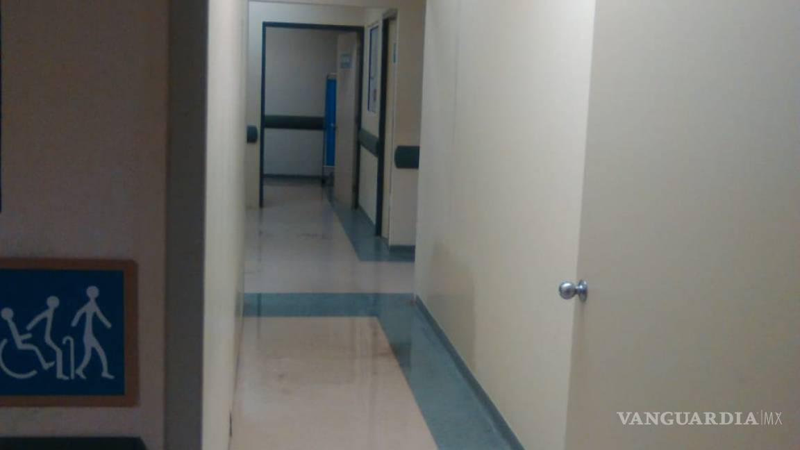 $!Lluvias revelan gran cantidad de goteras en el Centro Estatal del Adulto Mayor en Saltillo