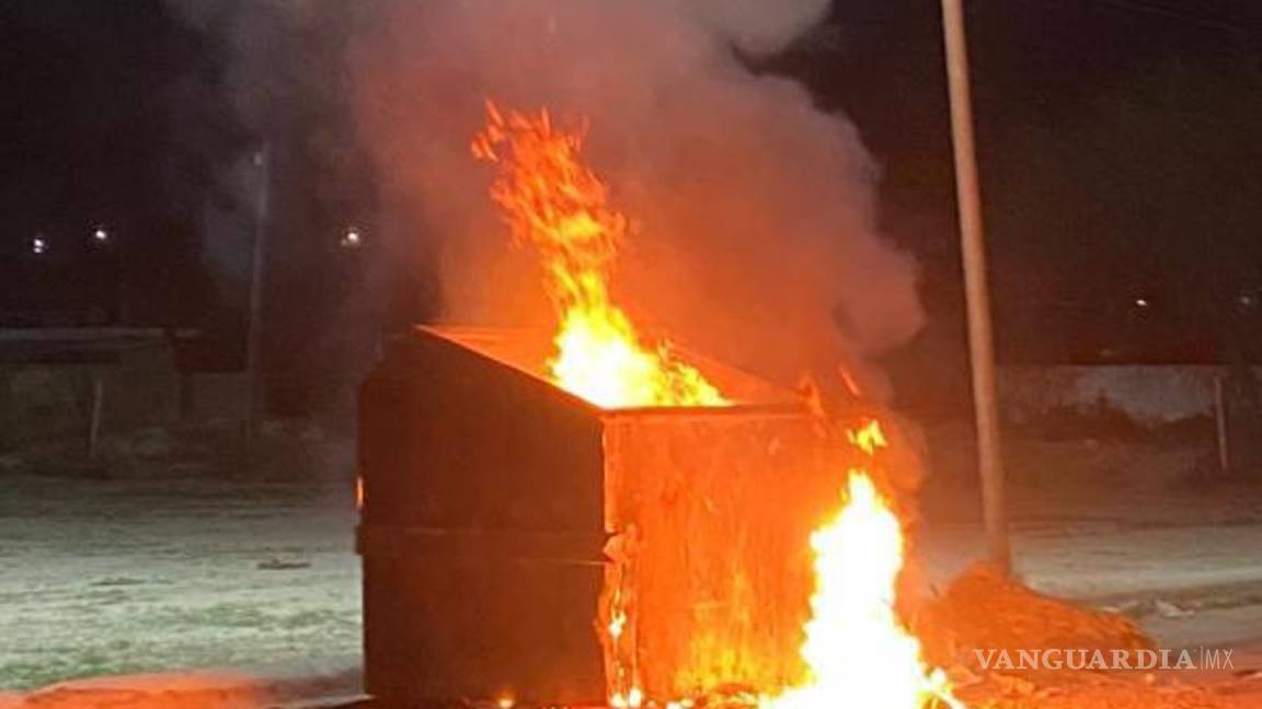 $!Se han visto contenedores que no están ni a la mitad de capacidad, ardiendo.