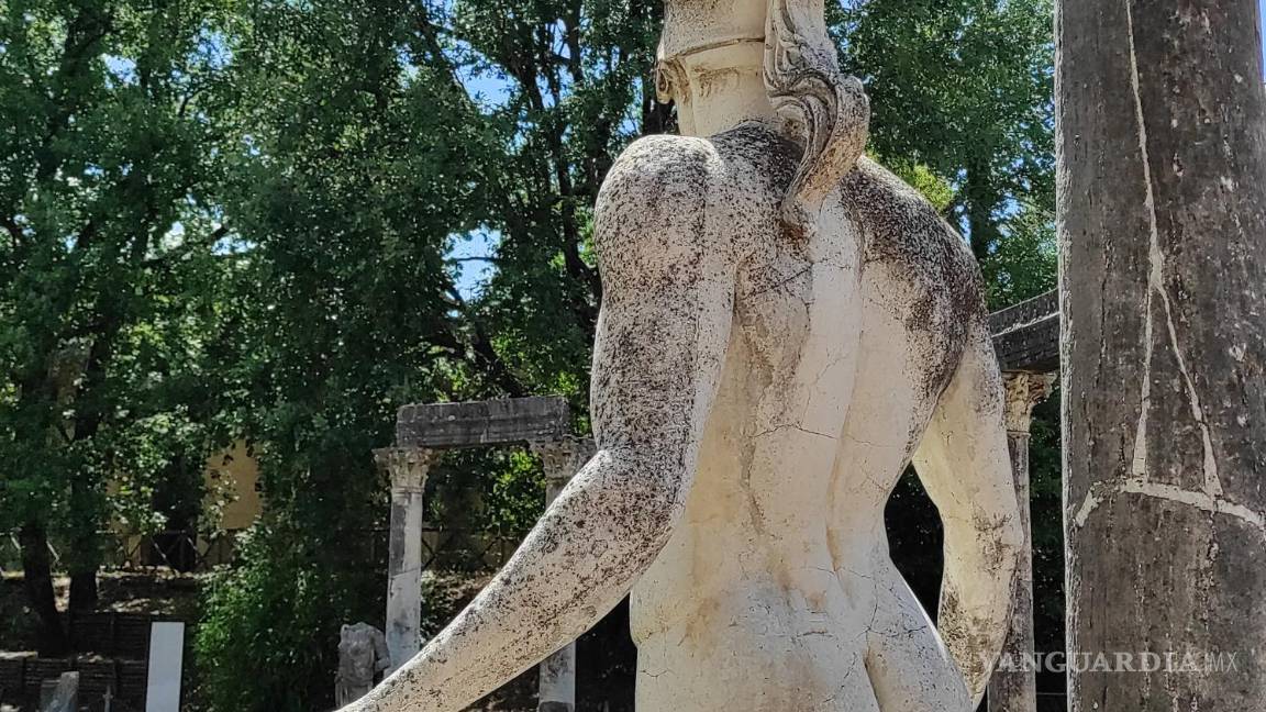 $!Villa Adriana en Tívoli, en julio de 2022. Un detalle del estanque del Canopus. EFE