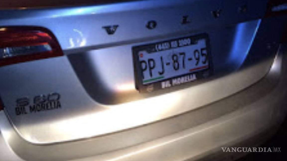 $!Hermano de Marko Cortés intentó sobornar a policía con mil pesos para no ser detenido, lo llaman #Lord1000Pesos