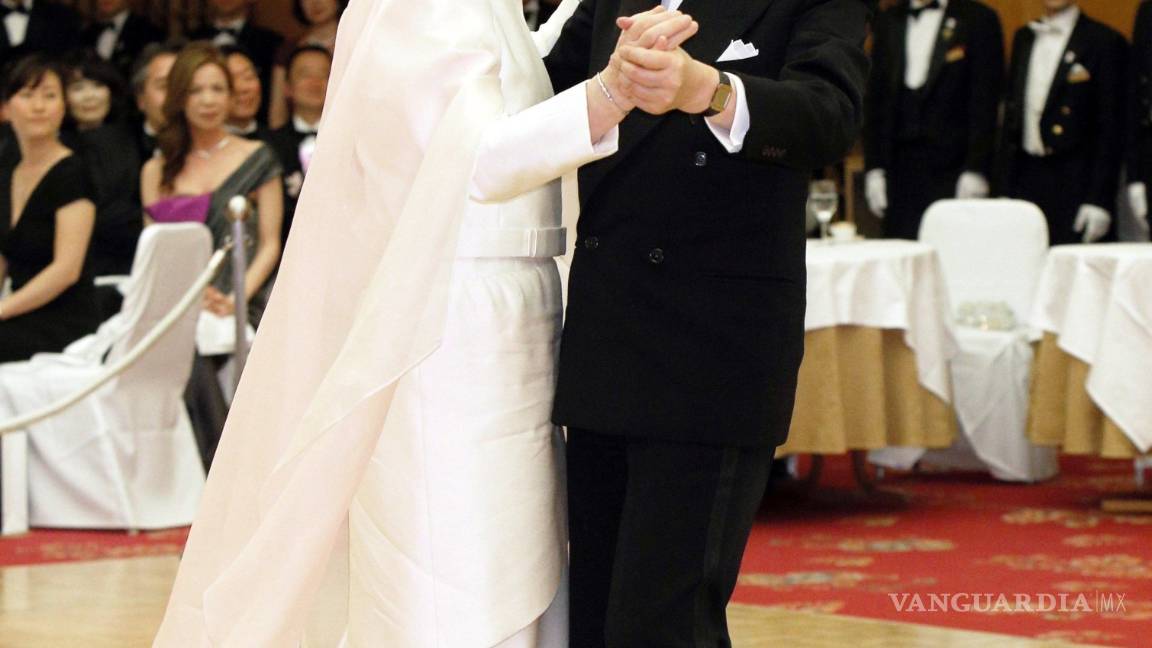 $!Akihito, cede el trono japonés por primera vez en 200 años