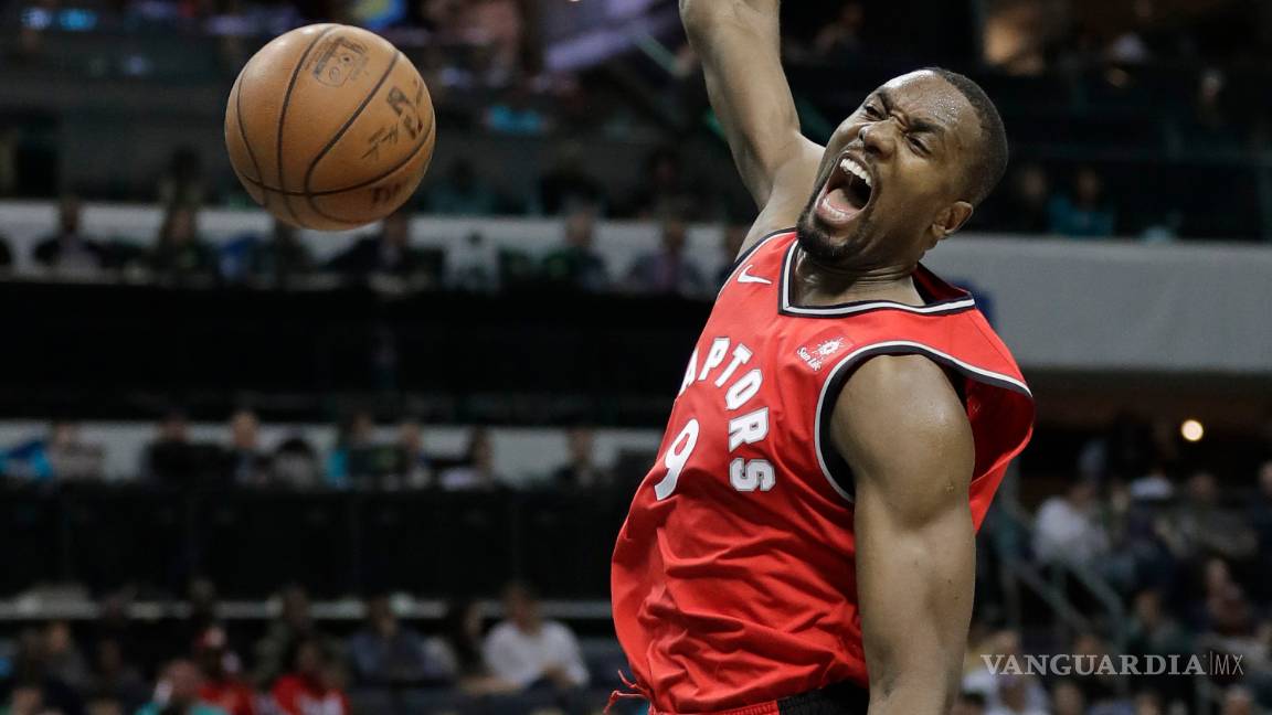 $!Los Hornets le ponen fin a la racha ganadora de los Raptors