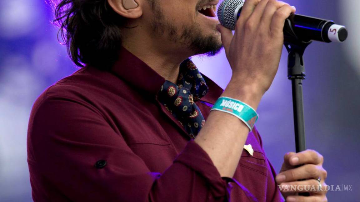 $!"Se nos olvida que somos seres cósmicos”: León Larregui