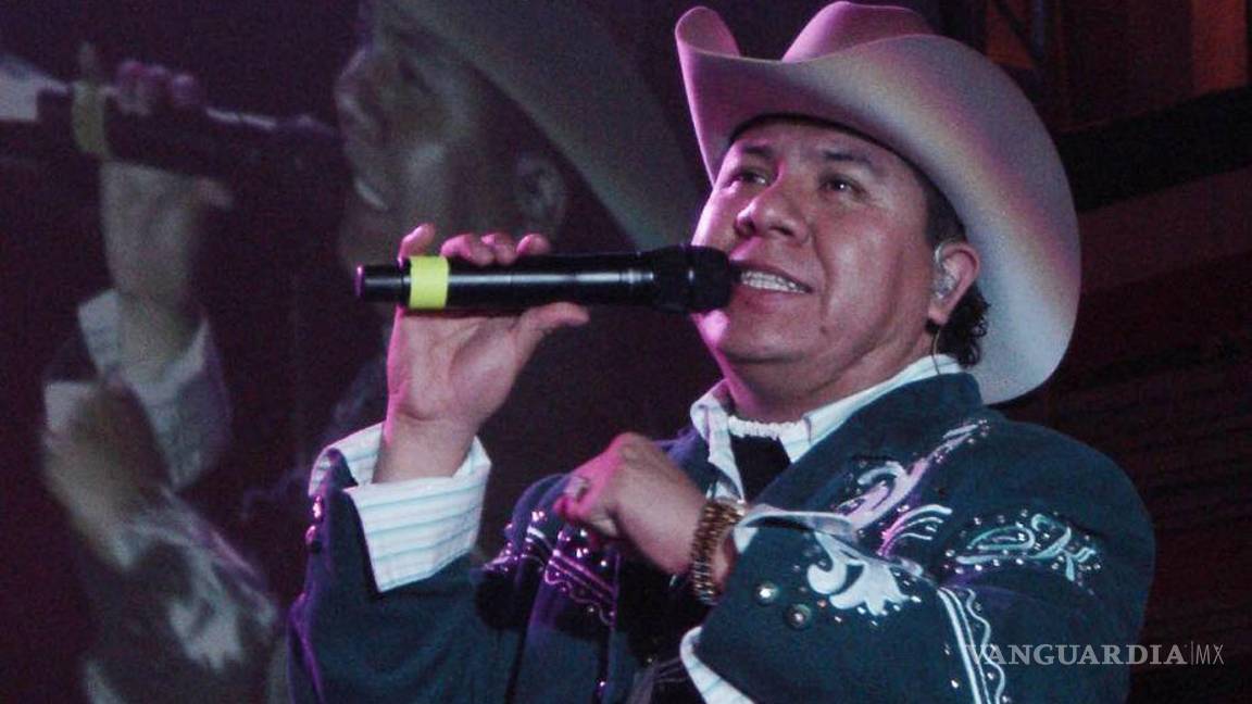 $!Sergio Gómez y su agrupación K-Paz de la Sierra fueron amenazados por la Familia Michoacana.