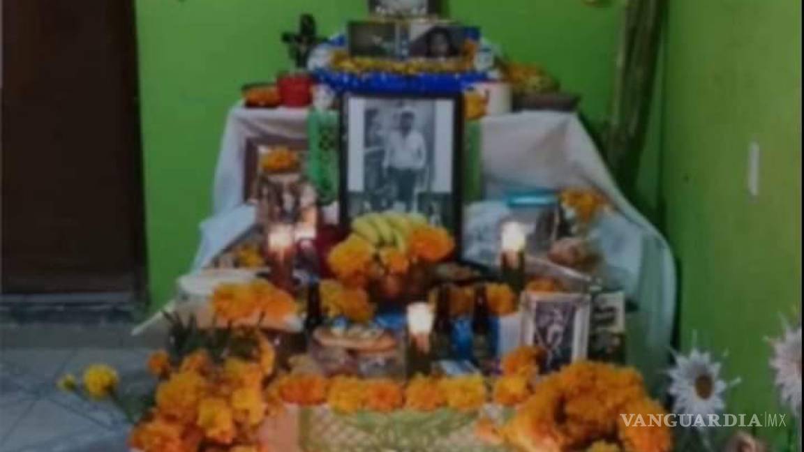 $!¿Ya viste estos altares en Saltillo? Dedicados a familiares, Walt Disney, Juan Gabriel, Cri-Cri y más (Fotos)