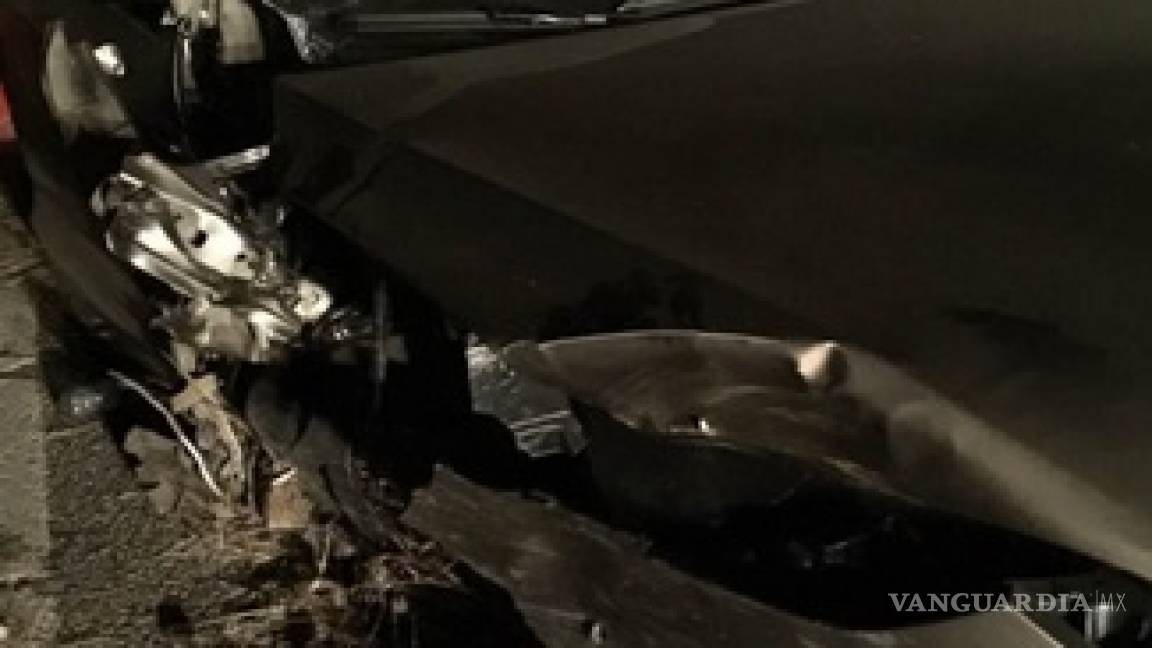 Otro auto de Tesla chocó por culpa del piloto automático
