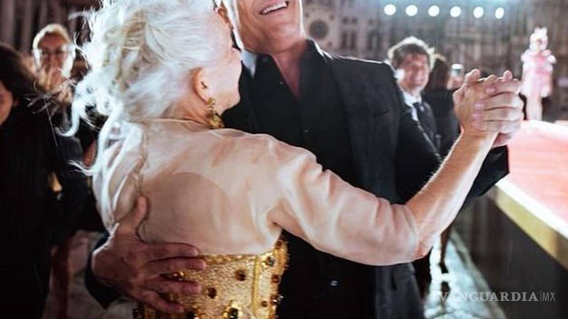 $!Helen Mirren publicó una foto bailando con su coprotagonista, Vin Diesel.