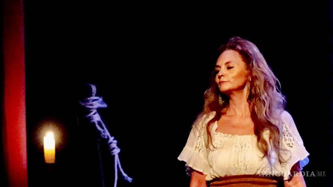 $!Balbila Sada en una escena de la obra de teatro “Embrujo”.