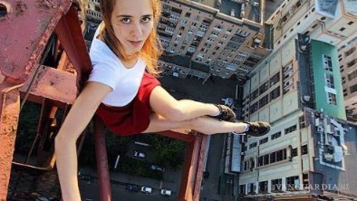 La mujer rusa que toma las selfies más peligrosas