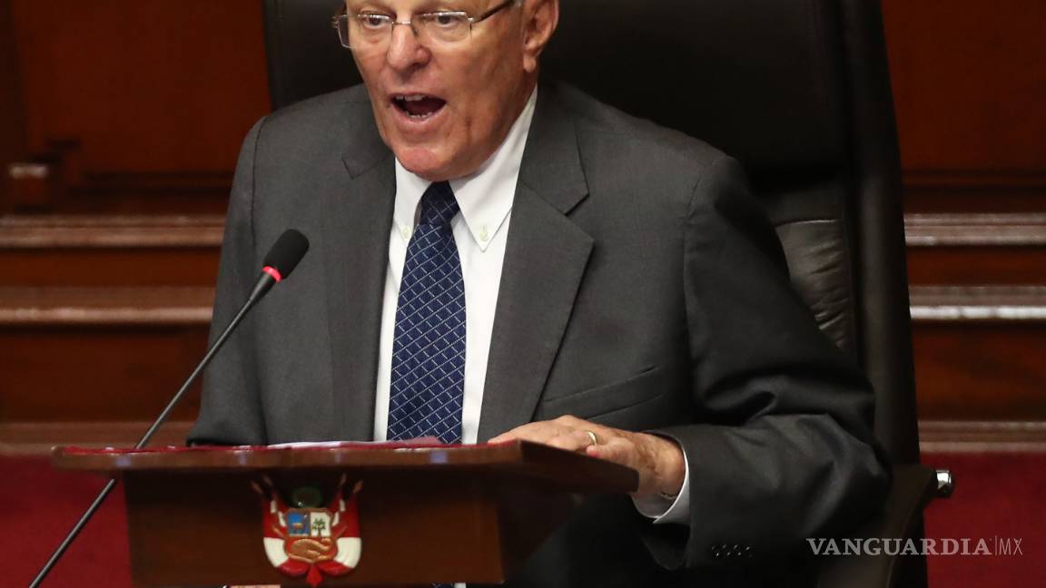 $!Pide Kuczynski al Congreso "salvar la democracia”