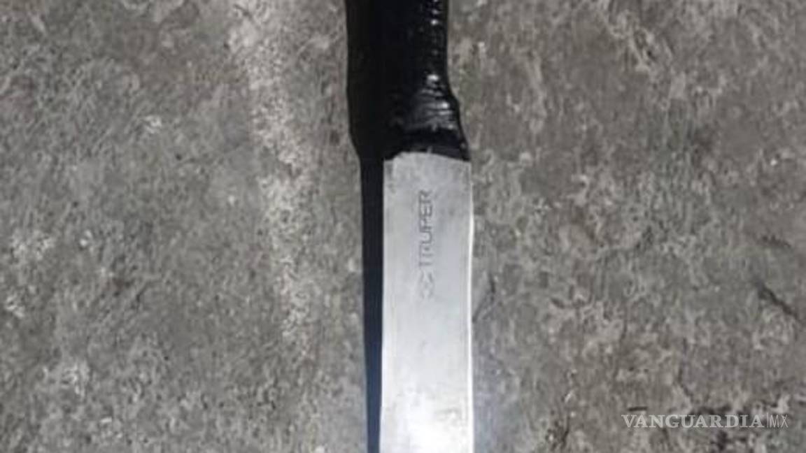 $!Una joven de 21 años, sufrió un ataque a manos de su novio, un hondureño, que en un arranque de celos la hirió con un machete e intentó ahorcarla, en Nuevo León.