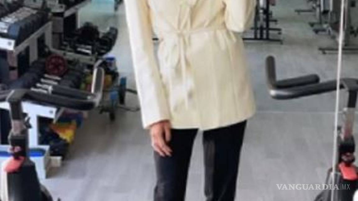 $!Mariana Rodríguez celebra victoria de Samuel García... ¡con bolsa Gucci de 46 mil pesos y un saco de 16 mil!