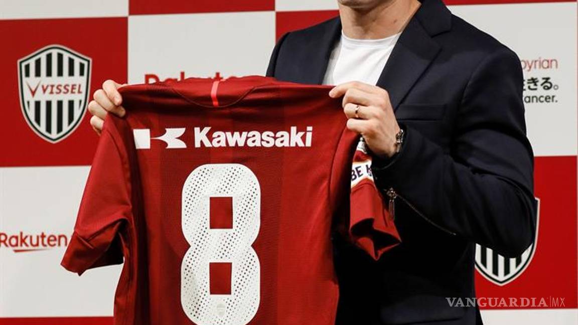 $!Iniesta es presentado en Japón