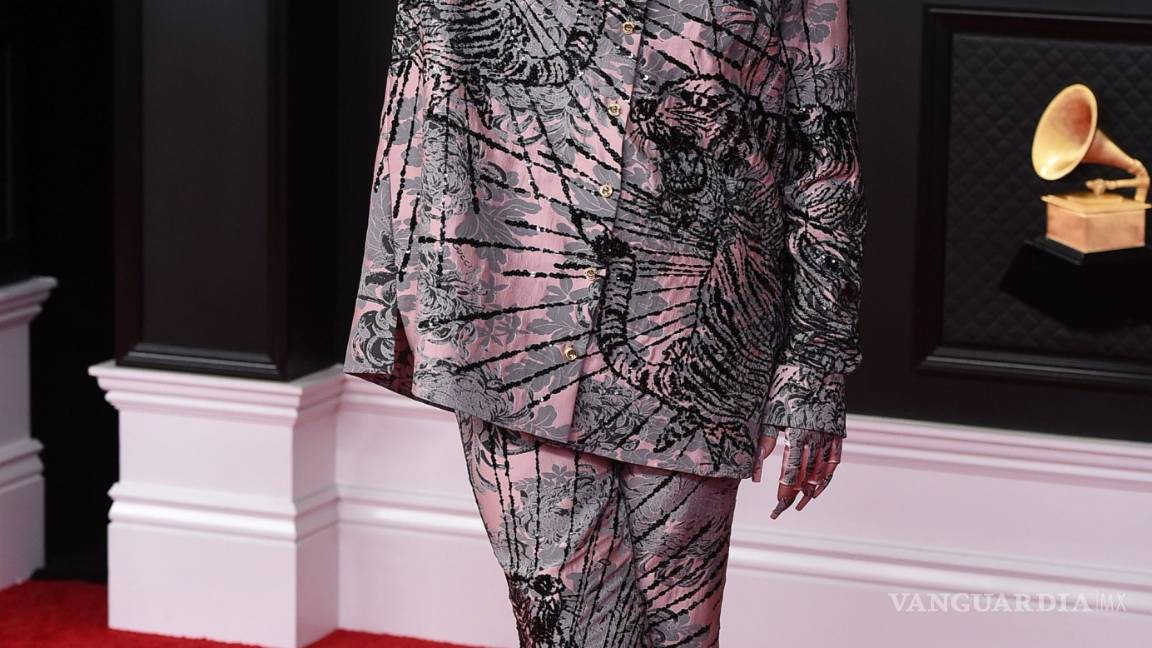 $!¿De vuelta a la normalidad? En los Grammy los artistas se animan a salir a la Alfombra Roja