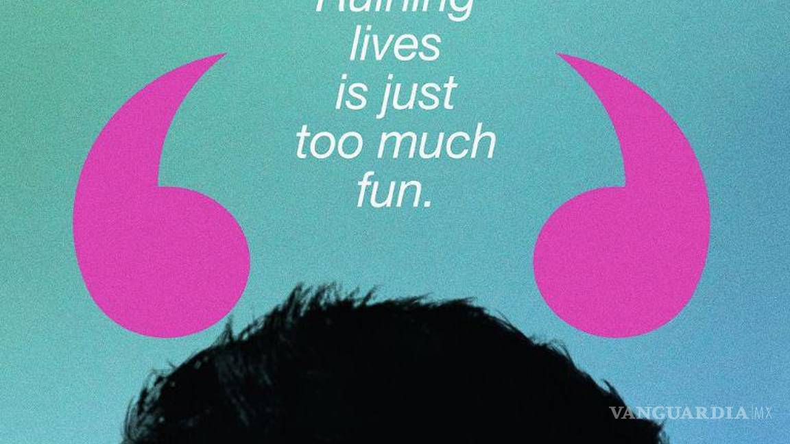 $!Moore llegó a sumar 350 mil usuarios únicos al día y ganaba hasta 30 mil dólares al mes en ingresos por publicidad, según algunos reportes de aquel momento.