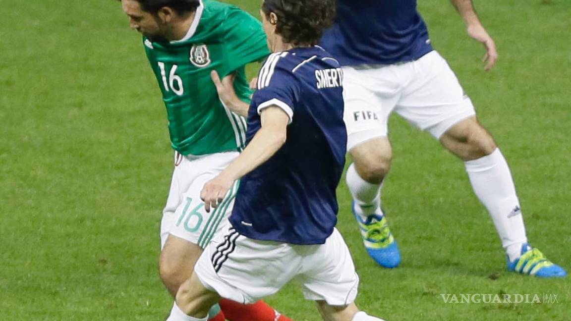 $!Brilla el Estadio Azteca con duelo de leyendas y goles de Figo