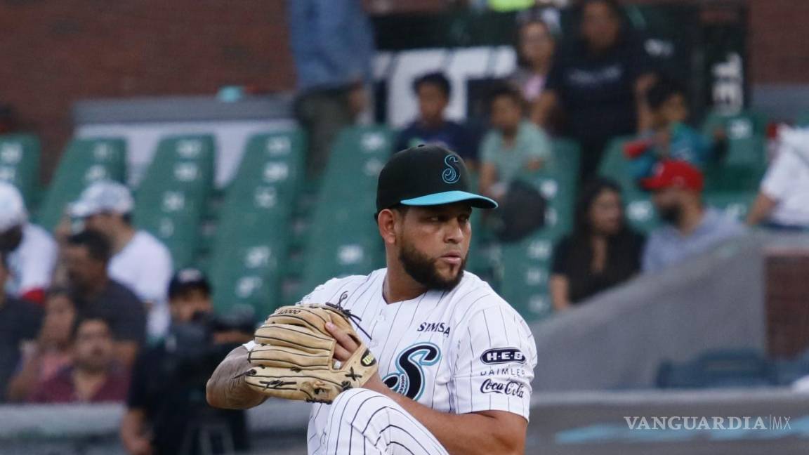 $!Los lanzadores también cumplieron con su labor desde la lomita.