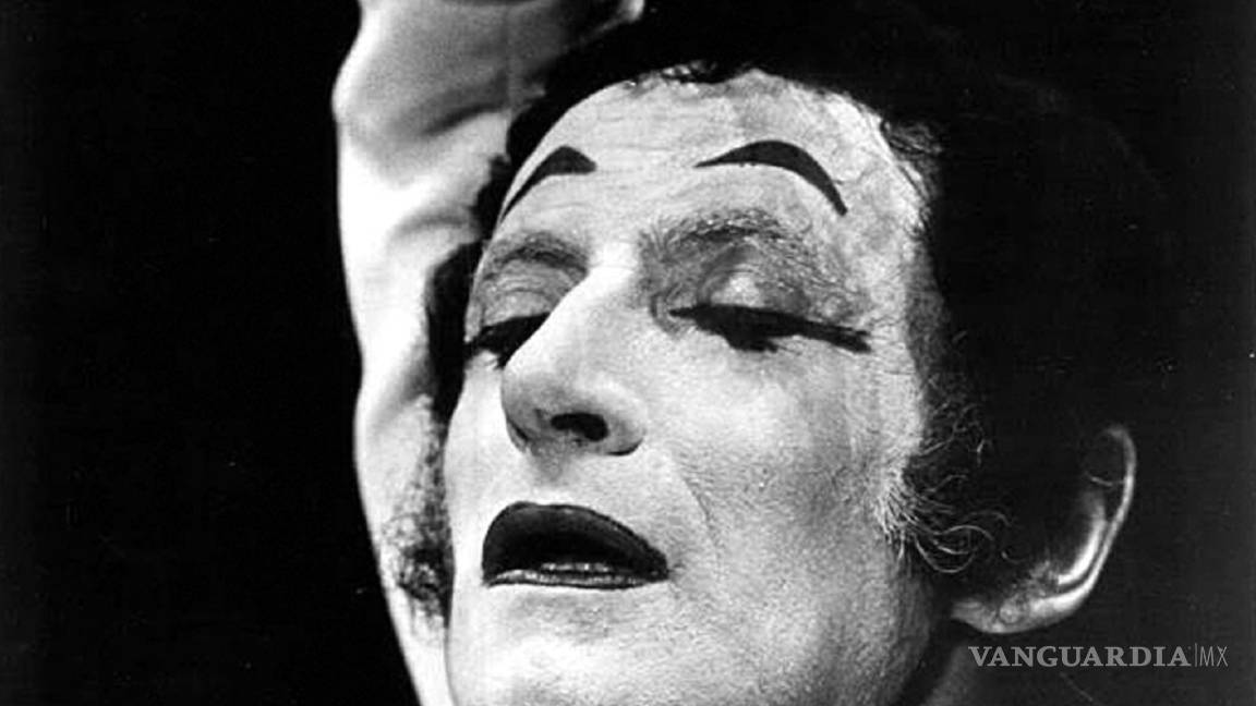$!Diez años sin Marcel Marceau: El 'Poeta del Silencio' mezcló en su espectáculo ballet, acrobacia e ilusionismo