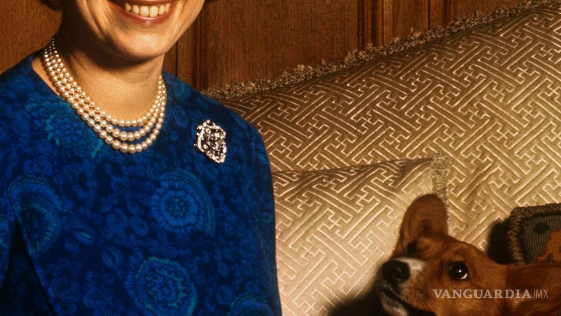 $!La vida de la Reina Isabel II en 20 icónicas fotografías