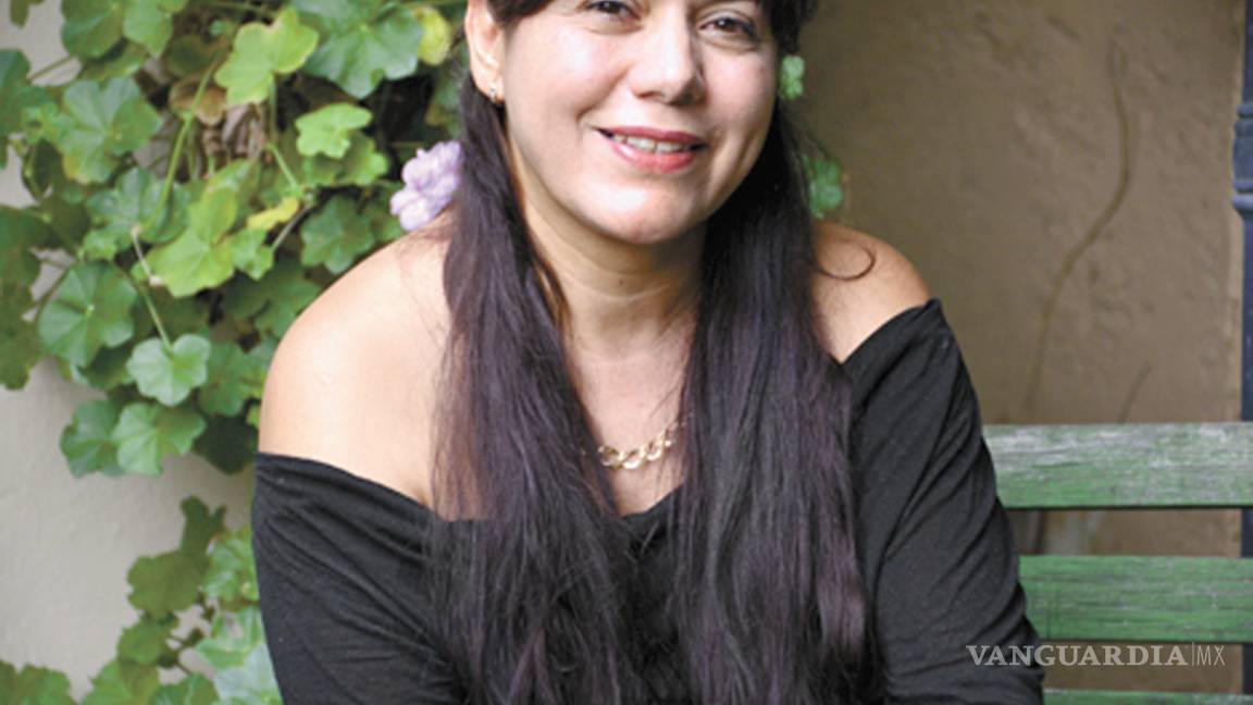 $!La cigüeña de mariposas