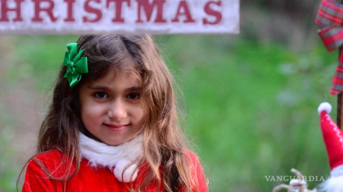 Niña de 10 años se 'vuelve loca' y pide a Santa: iPhone 11, una Macbook Air, la Go Pro ¡y bolso Chanel!
