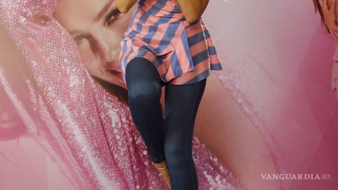 $!Thalía está emocionada por su éxito viral de "Me oyen, me escuchan"