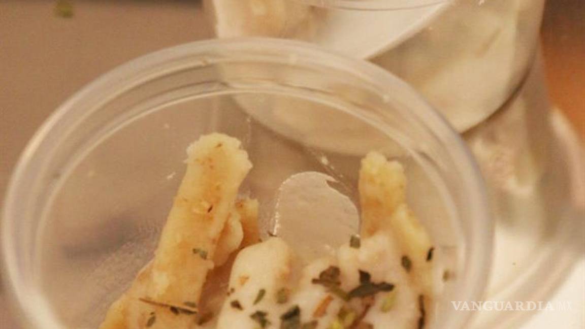 $!Crean chocolates con chapulines y pasta con larvas de insecto contra la obesidad y desnutrición