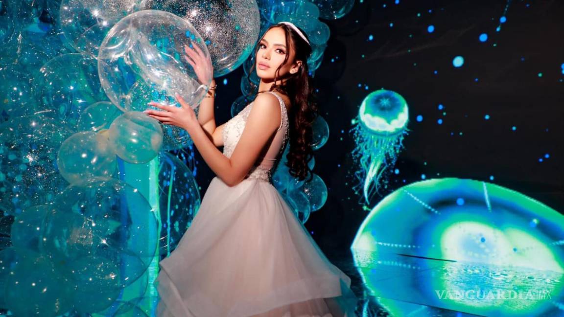 $!La quinceañera, radiante en su vestido, fue el centro de la celebración que superó las expectativas de todos los invitados.