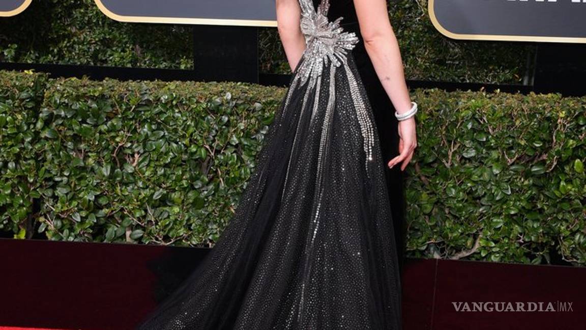 $!Dakota Johnson: Nominada a lo peor del cine, pero calificada con 100 por su ‘street style’